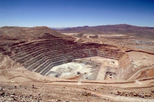 mineria-chuquicamata-escondida-bhp-trabajadores-sindicato-tapia