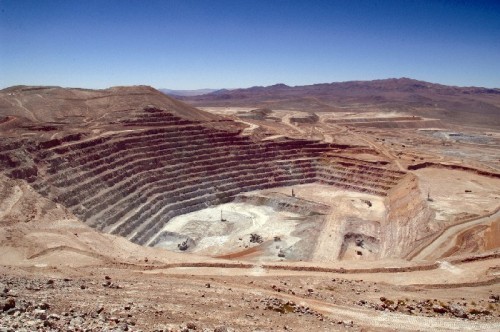mineria-chuquicamata-escondida-bhp-trabajadores-sindicato-tapia
