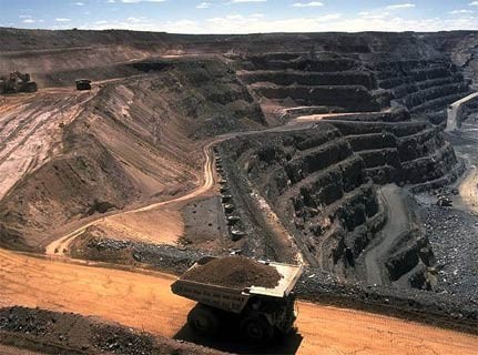 mineria-oro-cobre-hierro-commodities-carbon-fed-trump