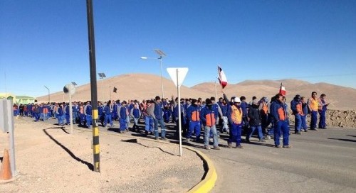 escondida-huelga-trabajadores