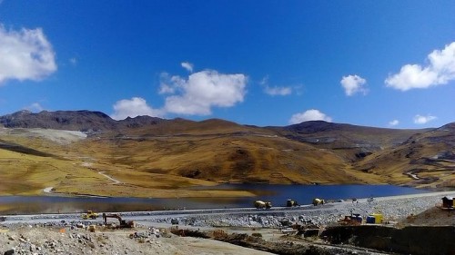 mineria-peru-puno-bear-creek-corani