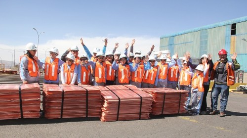 minera-estudiantes-ollague-elabra