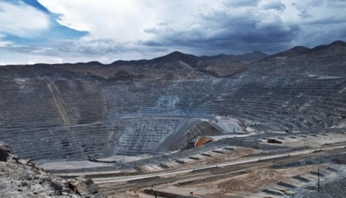 proyecto-inversion-hierro-mining-jinzhao-pampadelpongo