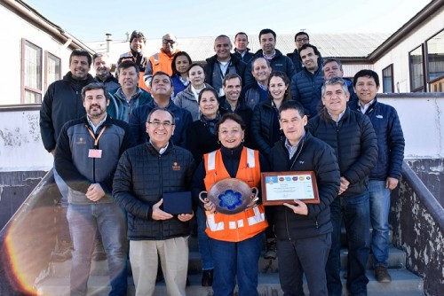 mineria-codelco-chuquicamata-mujer-reconocimiento-destacada