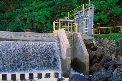 rio-isla-hidrolectrica