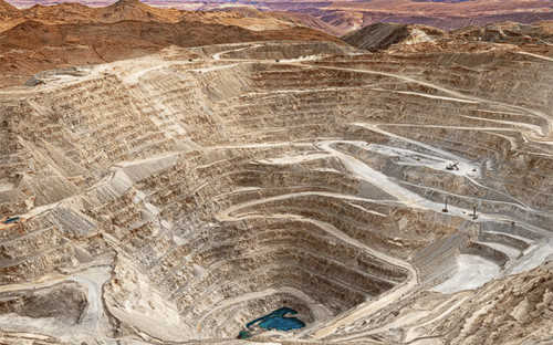 Freeport-McMoRan anuncia inversión de US$7.500 millones para extender vida útil de Minera El Abra