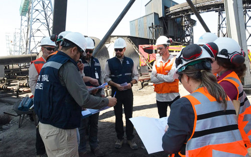 Primer Tribunal Ambiental inspecciona Complejo Térmico de Engie en Mejillones