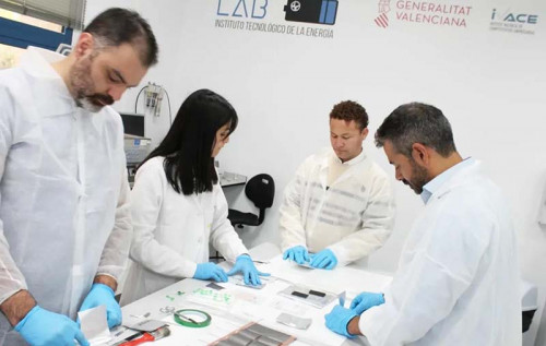 Lithium I+D+i de UCN se apronta para implementar línea de ensamblaje de baterías cilíndricas