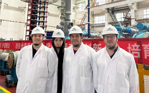 Conexión Kimal - Lo Aguirre realiza visita técnica al principal fabricante de equipamiento eléctrico en China