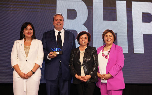 BHP impulsa transformación cultural y es premiada por segundo año como la minera con mayor participación femenina en Chile