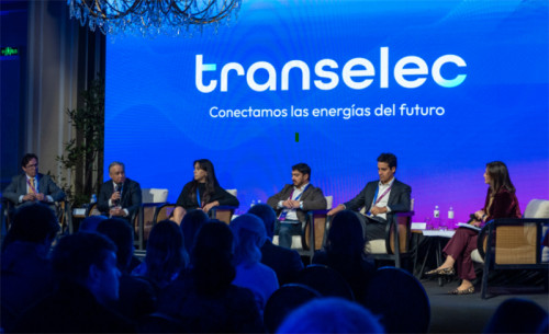 Expertos destacan rol estratégico de la transmisión para viabilizar la transición energética