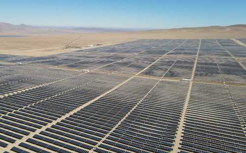 Proyecto solar San Camilo avanza con contrato de ingeniería de detalle entre Moreau y AFRY
