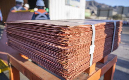 Precios récord del cobre reactivan alertas por productividad e inversión minera