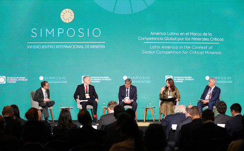Gremios de la región piden priorizar estabilidad jurídica para competir por metales críticos a nivel global