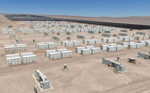 Grenergy cierra acuerdo de venta de energía para proyecto híbrido en Chile