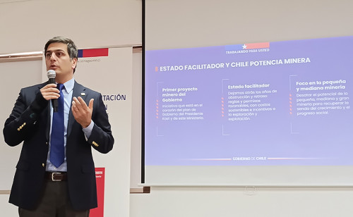 Subsecretaría de Minería expone alcances de reforma legal para incentivar la inversión en la pequeña y mediana minería