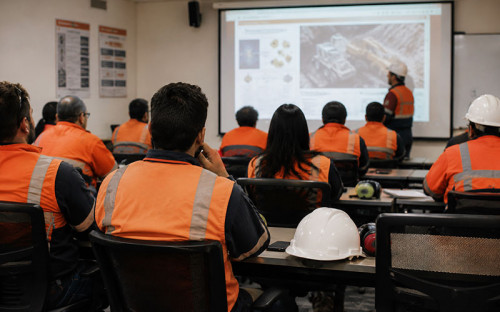 Inversión en capacitación de trabajadores mineros aumentó 30% en los últimos cinco años