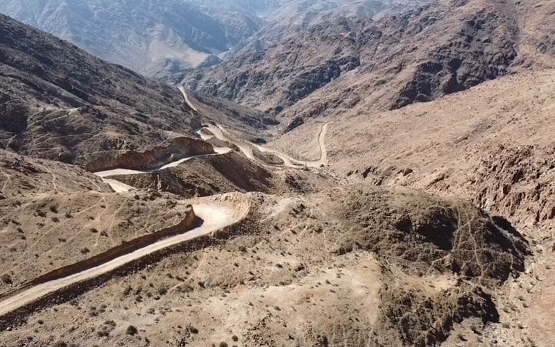 Pares&Alvarez desarrollará estudios del proyecto aurífero El Zorro en Atacama