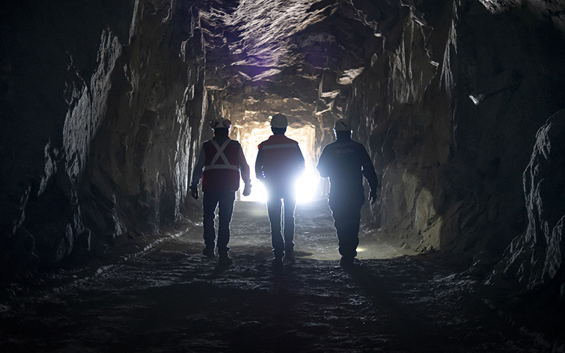 Ministerio de Minería convoca a mesa transversal por la seguridad minera