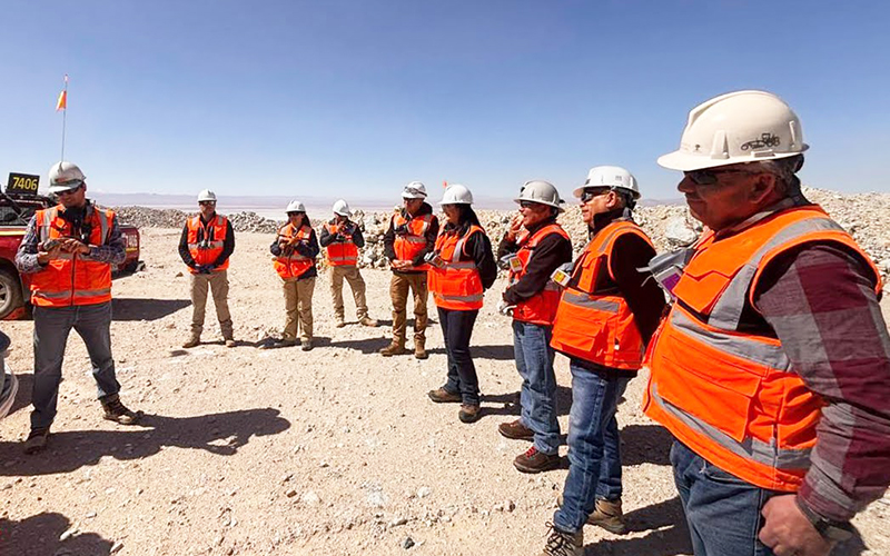 Contraloría fiscaliza en terreno tres principales faenas de Codelco