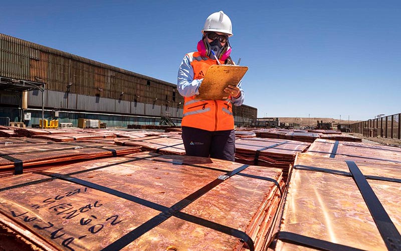 Antofagasta plc aumentó en más de 72% sus utilidades antes de impuesto durante la primera mitad del año
