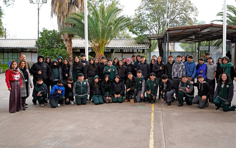 Codelco Andina fortalece vínculo con comunidades mediante jornada educativa en San Esteban