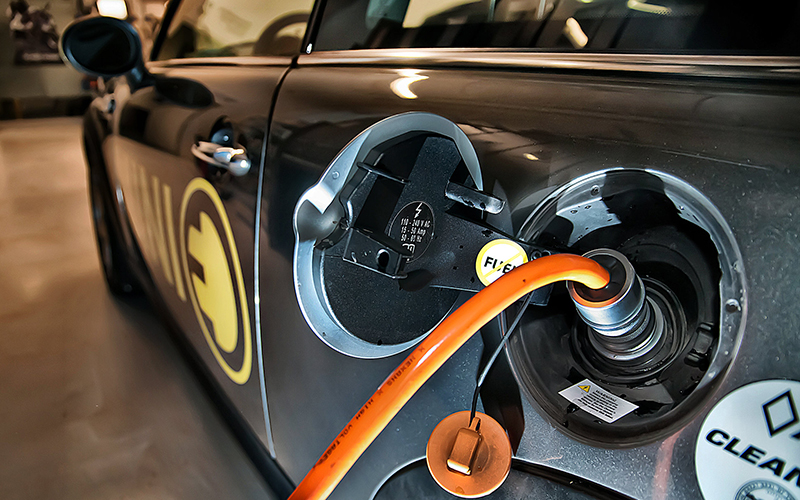 Autos eléctricos necesitan 139% más cobre que un vehículo convencional