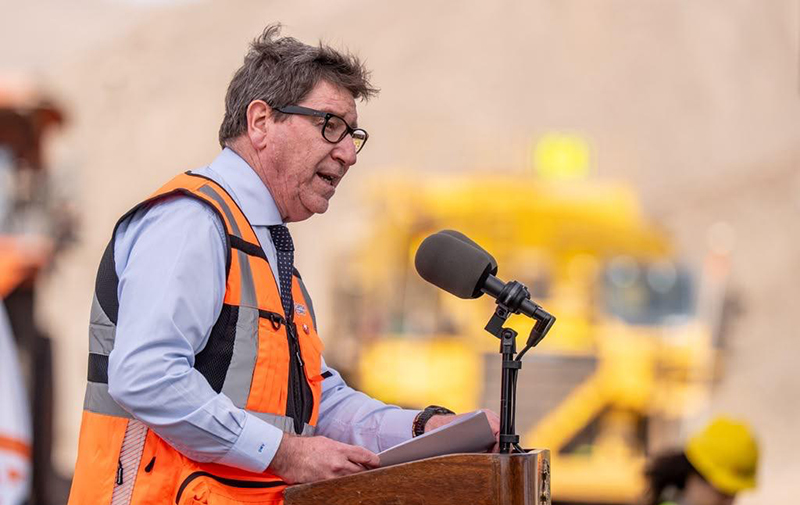 Biministro Mas respalda desvinculación de ejecutivos de Codelco tras irregularidades en reportes de producción