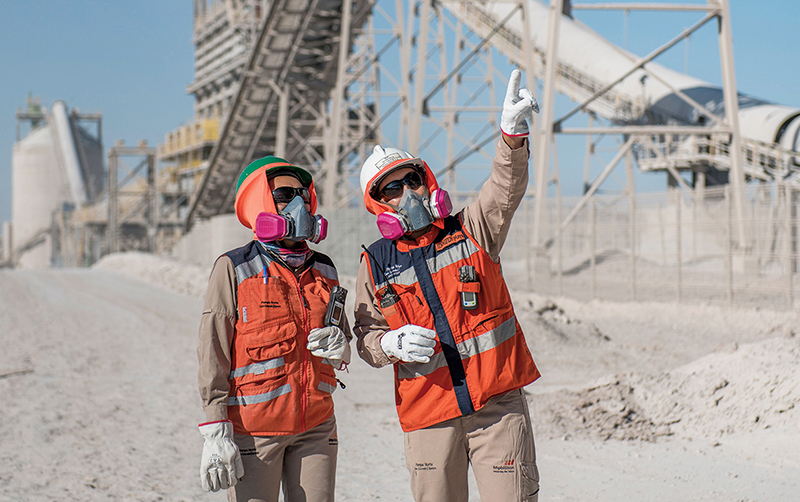 Nuevas capacidades digitales reconfiguran el mercado laboral de la minería