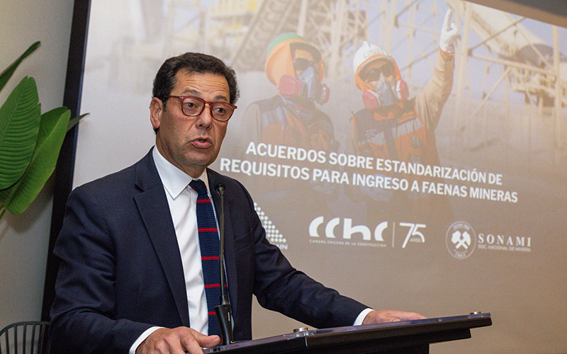 Sector minero suscribe acuerdo sobre criterios comunes para el ingreso a faenas