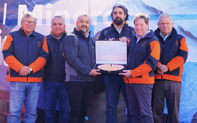 Planta Dos Amigos de Cemin fortalece su integración con la pequeña minería de Atacama