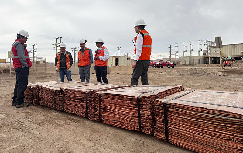 Enami despliega agenda territorial para impulsar el desarrollo minero en Arica y Parinacota