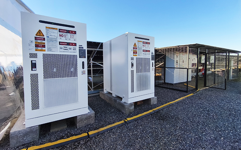 Proyecto de US$450.000 integra energía solar y almacenamiento BESS en la agroindustria