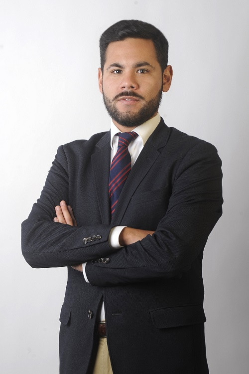Jonathan Namuncura, Analista de Software de IDC Chile