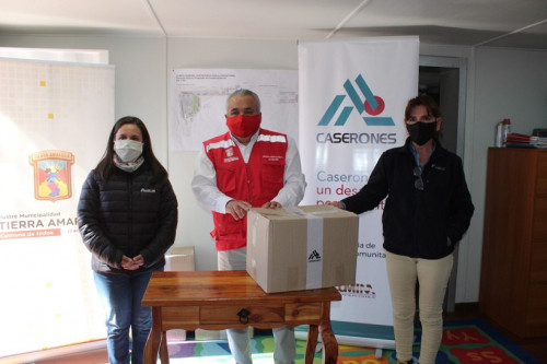 Minera Lumina Copper Chile entregó 500 cajas de alimentos a la Municipalidad de Tierra Amarilla