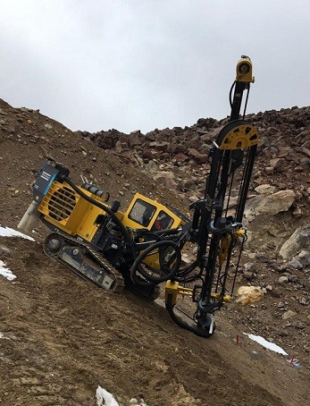 Exitosa puesta en marcha de PowerROC T25 de Epiroc para proyecto astronómico Tokyo Atacama Observatory