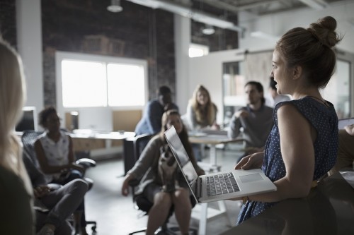 Schneider Electric busca talentos femeninos en el área de la Ingeniería y la Tecnología