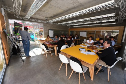 Pequeñas empresas participaron en taller de intraemprendimiento organizado por USQAI y Centro de Extensionismo Tecnológico de la AIA