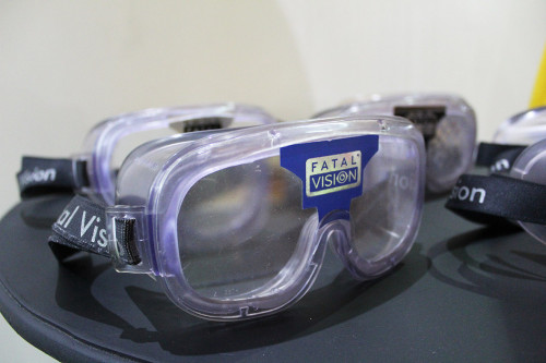 Gafas que simulan conducir con alcohol y drogas serán usadas para incentivar la seguridad vial en el sector minero