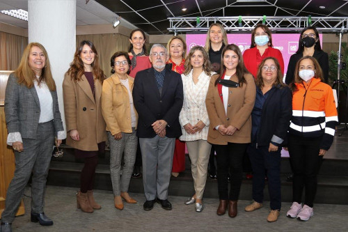 Compromiso Minero, REDEG y Universidad de Antofagasta lideran conversatorio sobre la participación de mujeres en la minería