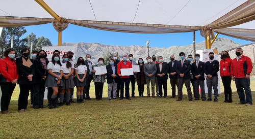 Minera Candelaria trabaja para fortalecer la educación en Tierra Amarilla