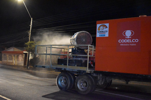 Con sanitización de calles Codelco apoya a la comunidad frente a la emergencia por coronavirus