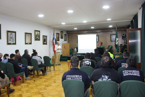 El Teniente capacita a más de mil bomberos en transporte de ácido sulfúrico