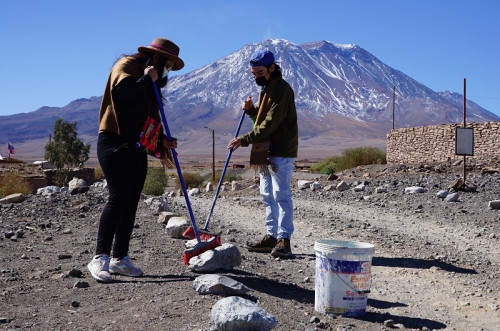 Jóvenes becados por El Abra desarrollan trabajos voluntarios para tradicional celebración en Estación San Pedro