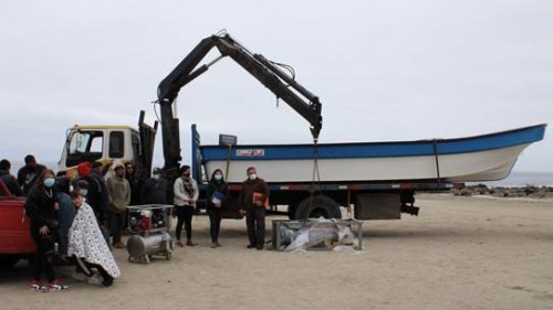 Sindicato Bucaneros del Mar de Caldera recibió equipamiento para la extracción y cuidado sustentable de mariscos y algas