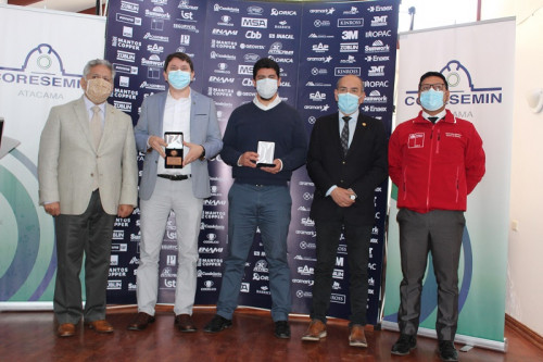 Brigada de rescate de Minera Carola se adjudica el premio Coresemin en homenaje a la minería