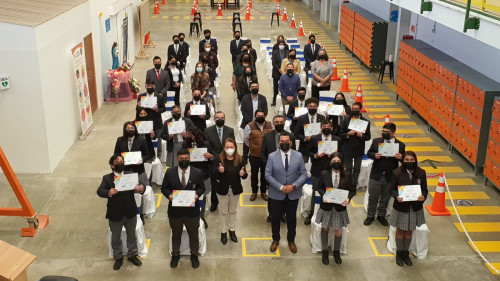 Jóvenes del Colegio Don Bosco Calama finalizan capacitación para el mundo laboral