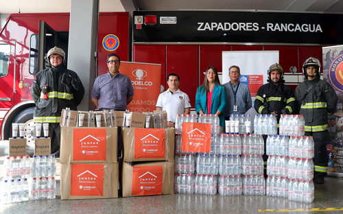 División El Teniente apoya a Bomberos en combate de incendios en el sur del país