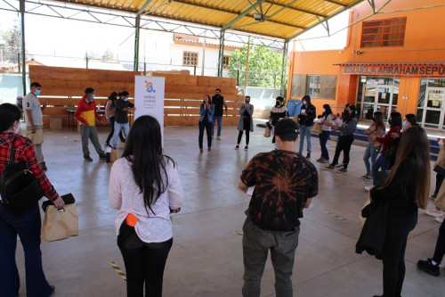 Estudiantes becados por Minera Candelaria participaron en talleres de liderazgo, autoconocimiento y comunicación efectiva