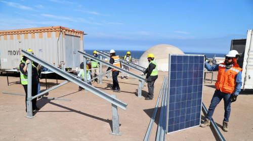 Proyecto de la Universidad de Antofagasta busca reutilizar paneles fotovoltaicos descartados